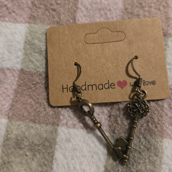 Boho Key Earrings - Picture 1 of 1